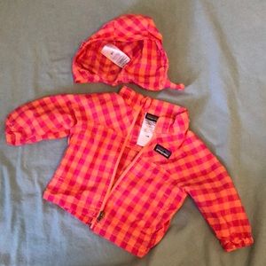 Baby girl 3-6 month Patagonia jacket